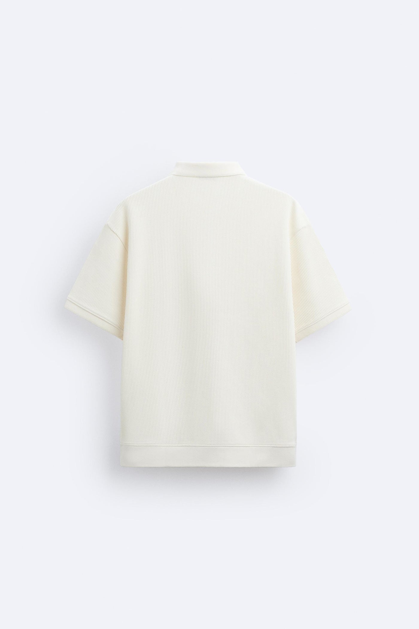 Kurzärmeliges Poloshirt in Cremeweiß – Minimalistisch und Bequem