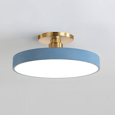 LuxLume | Moderne LED-Deckenleuchte mit edlen Goldakzenten