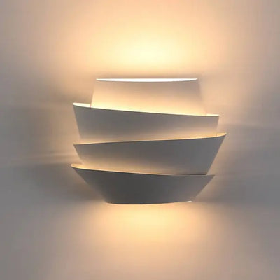JonasDesign | Skandinavische Wandleuchte mit doppelten Eisenlichtern Zendoo.de