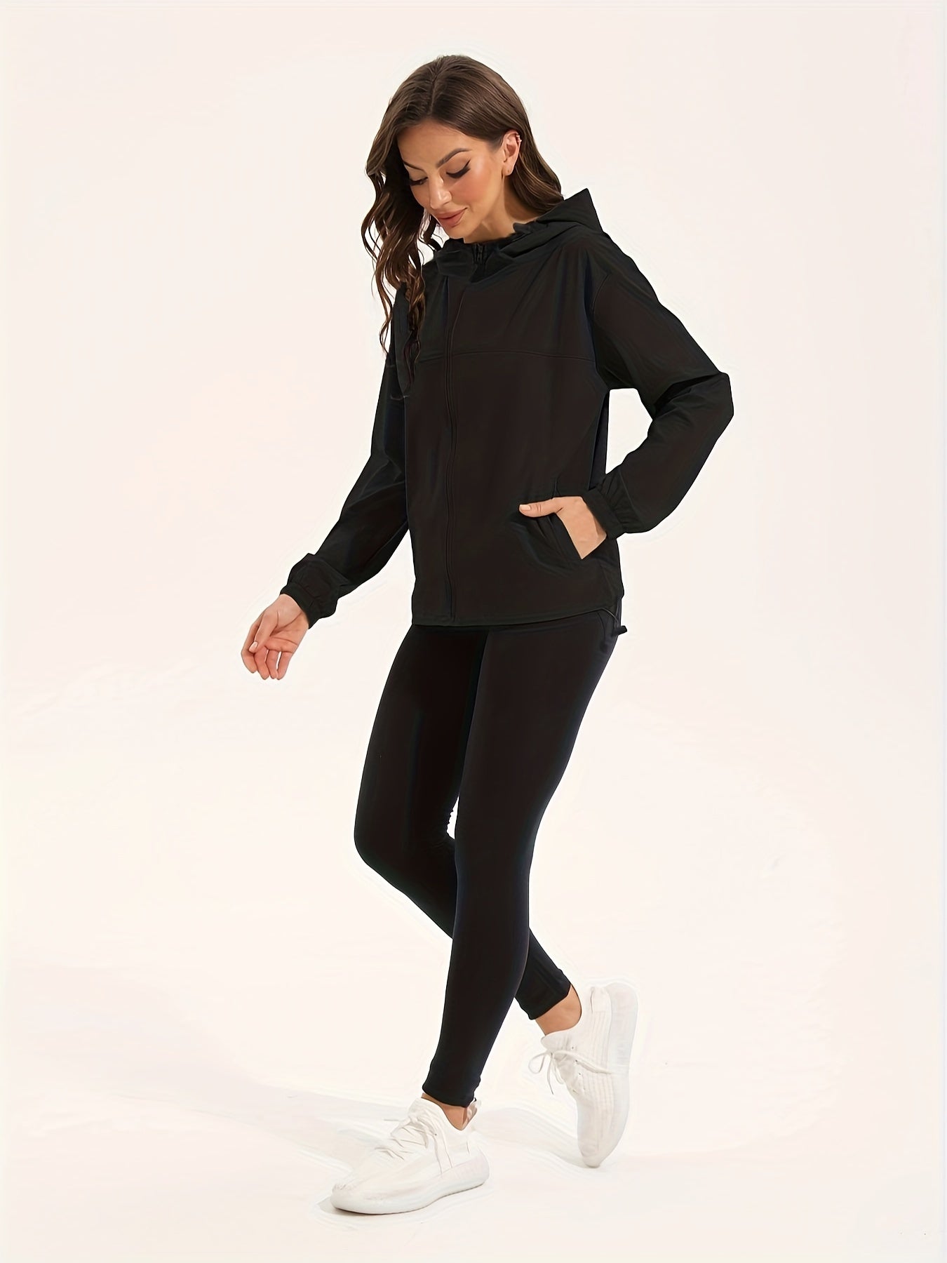 Xylia | Wasserabweisende Sportjacke mit Kapuze für Frauen