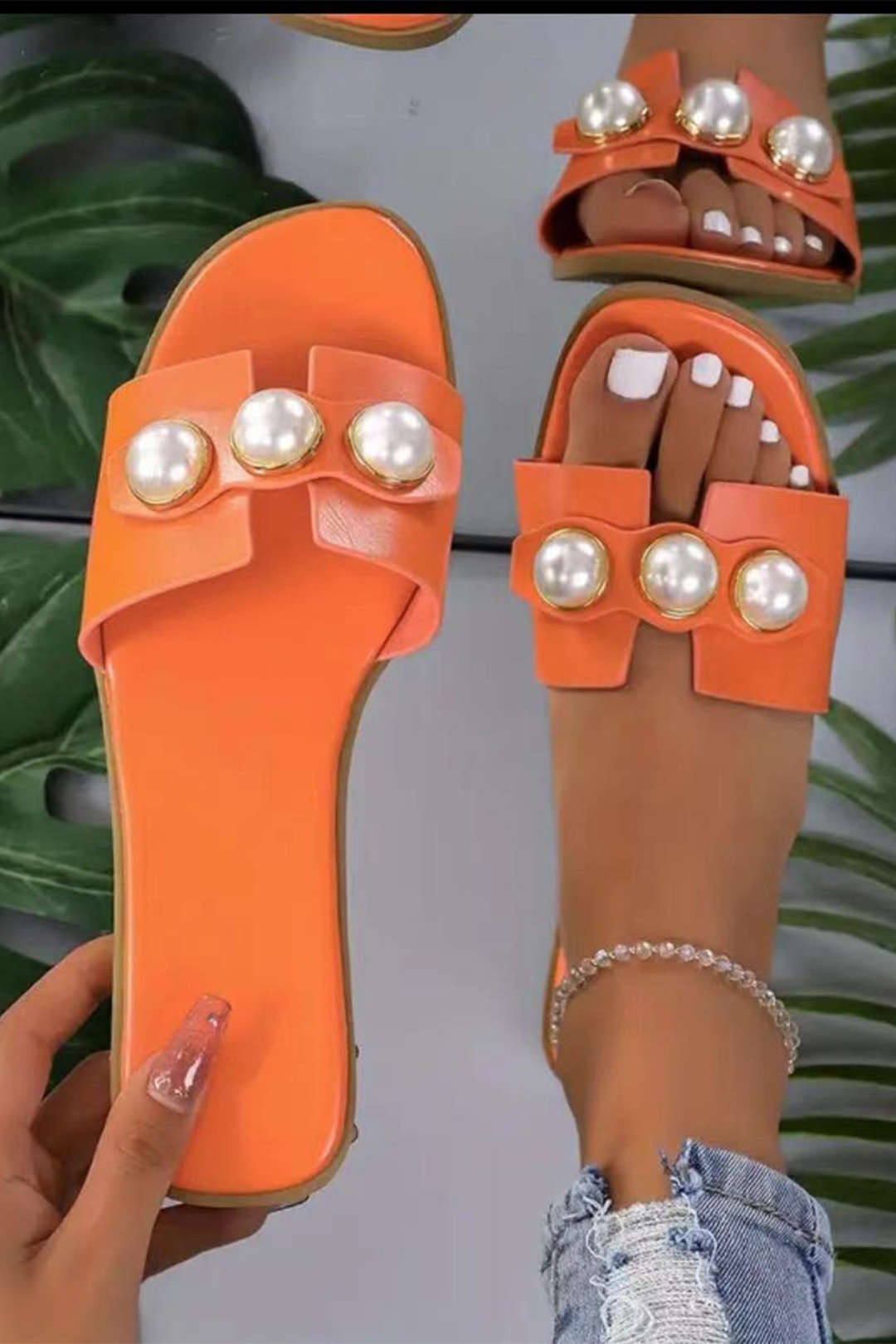 Ellie | Leichtgewicht Leder Designer Slides mit Riesig Perlenverzierung