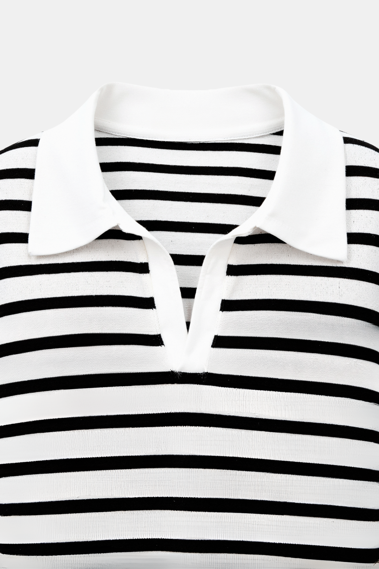 Gestreiftes Poloshirt mit kurzen Ärmeln