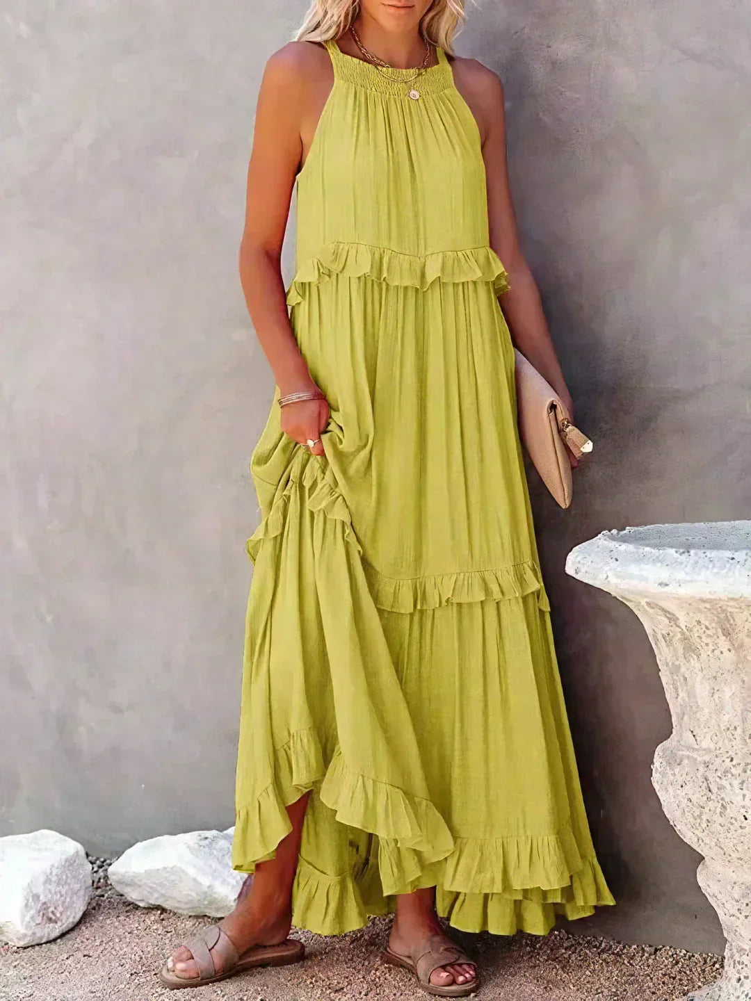 Boho Maxikleid mit Volants & Neckholder-Ausschnitt – Sommerlich & Feminin