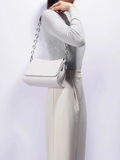 Ada | Schicke weiße Leder-Schultertasche