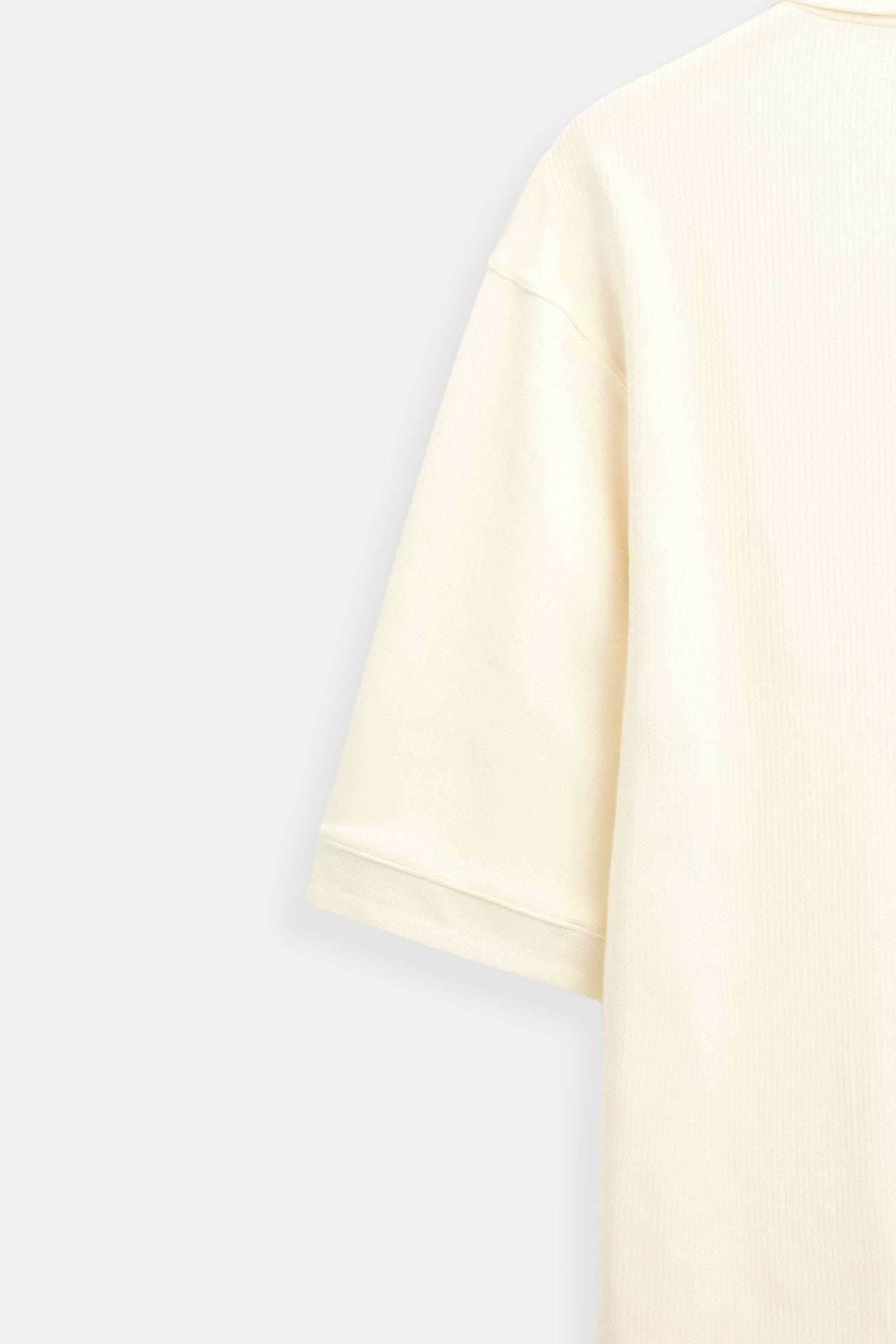 Herren-Poloshirt in Beige – Elegant & Zeitlos