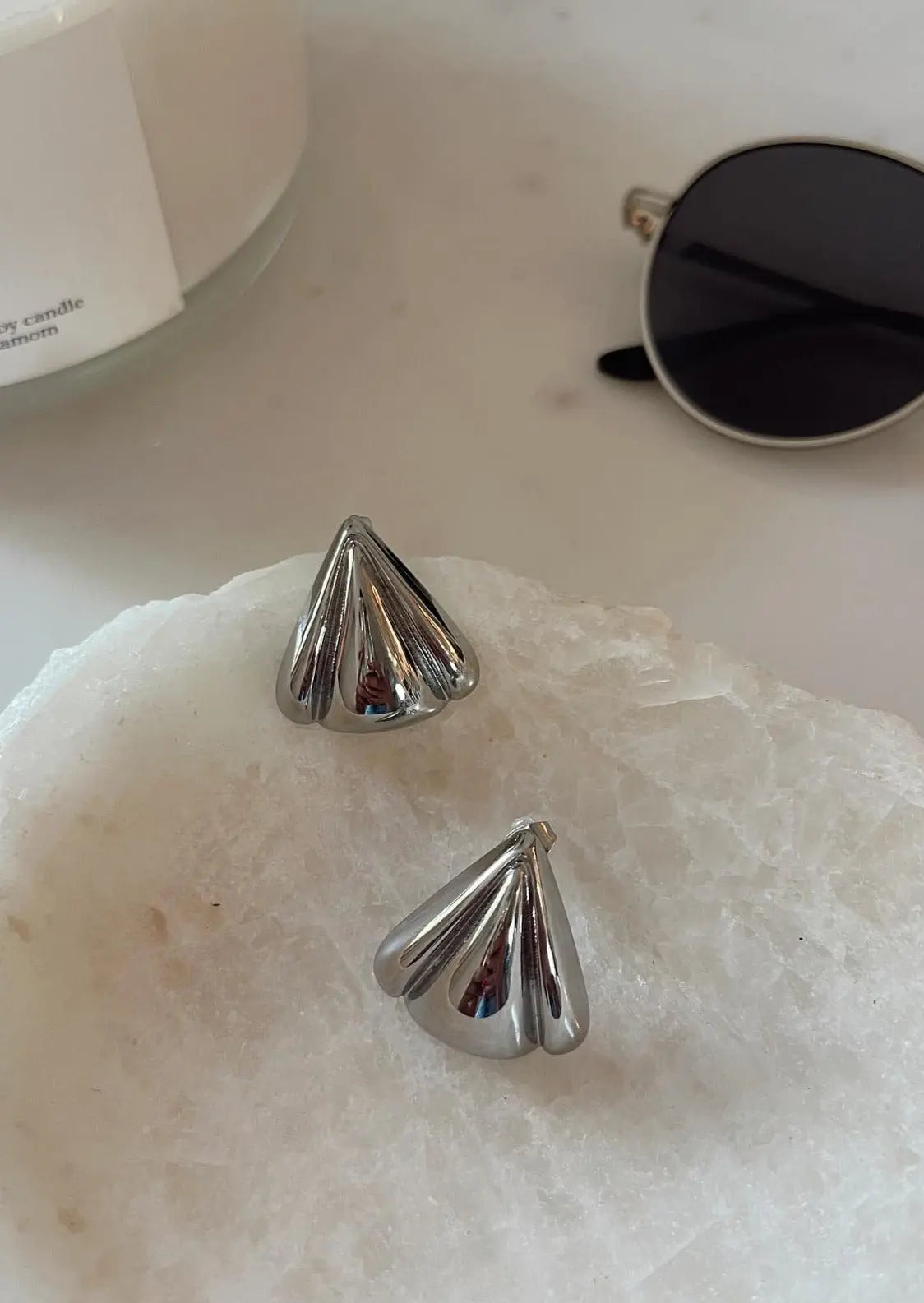 Lena | Klassische Alice Ohrringe in Silber Zendoo.de