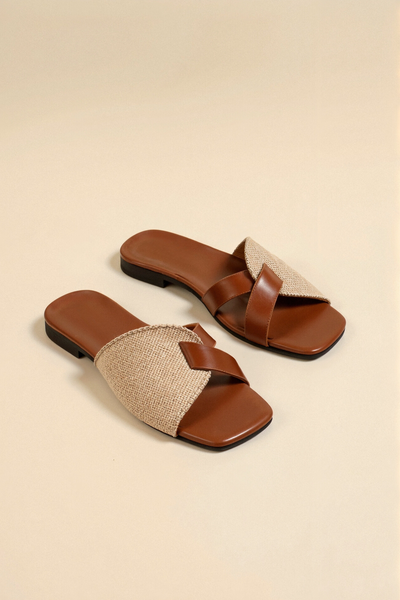 Yara | Beigefarbene Sandalen mit Lederakzenten