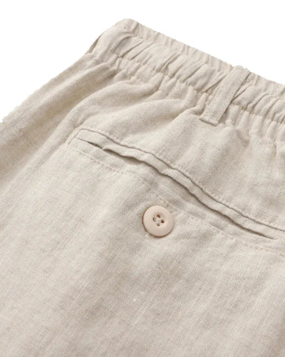 Austin | Sommer-Outfit mit Leinenhemd, Shorts & Sonnenbrille