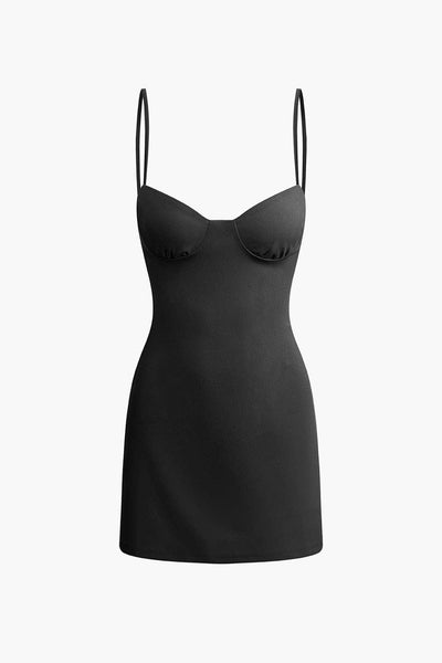 Scarlett | Figurbetontes Spaghetti-Träger-Kleid – Klassischer Chic mit femininer Note