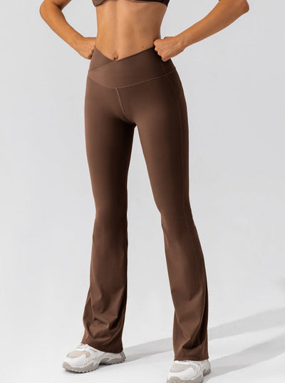Elora | High-Waist Flare Leggings mit Crossover-Bund