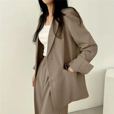Athena | Einfarbiges Blazer- und gerade geschnittenes Hosen-Set für Damen Zendoo.de