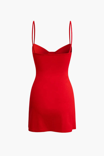 Scarlett | Figurbetontes Spaghetti-Träger-Kleid – Klassischer Chic mit femininer Note