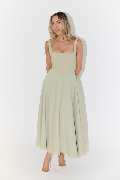 Bella | Elegantes Maxikleid A-Linie mit breiten Trägern – Schwarz, Weiß, Mintgrün