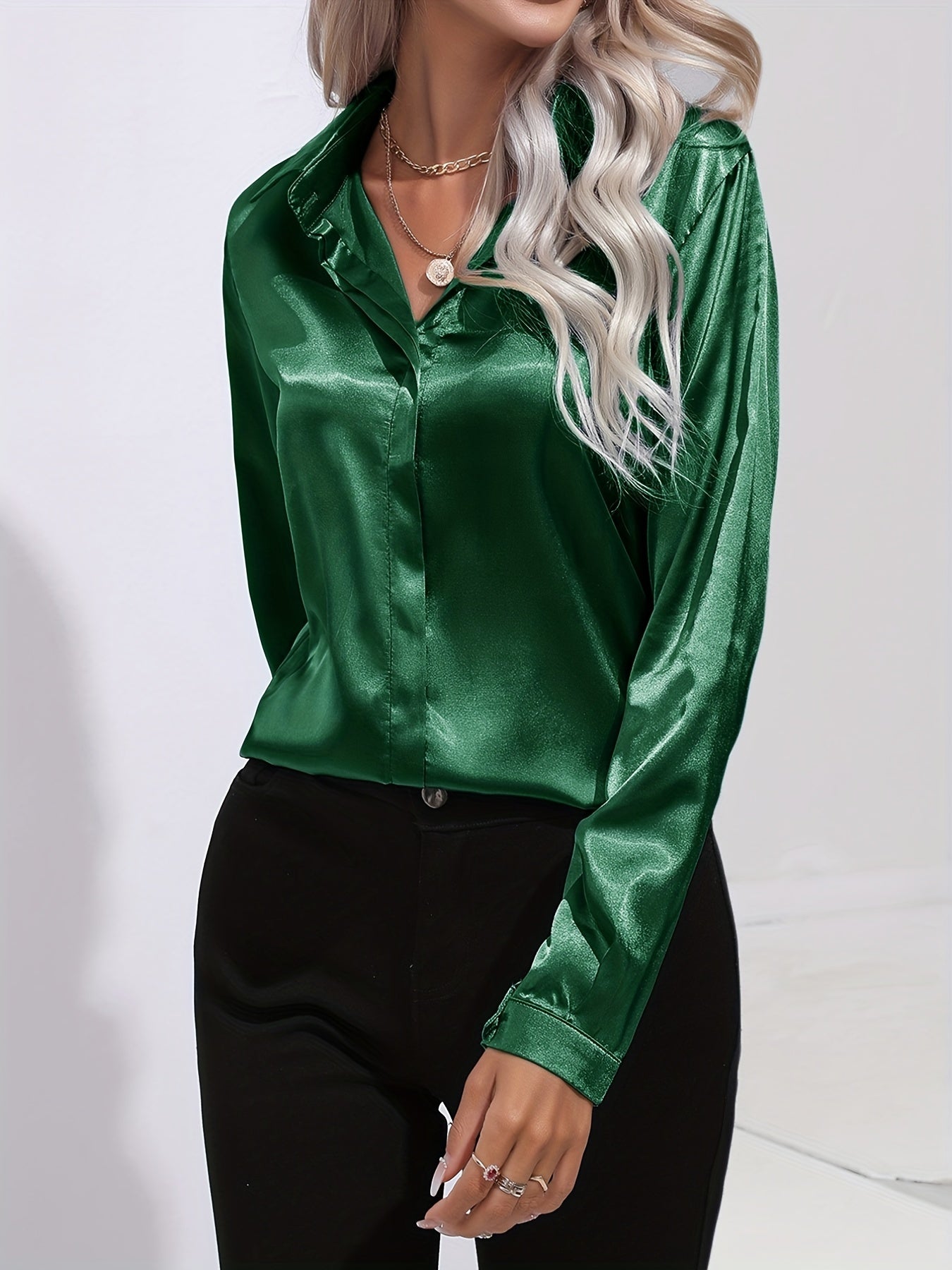 Irene | Elegantes Satin-Hemd mit langen Ärmeln für Damen