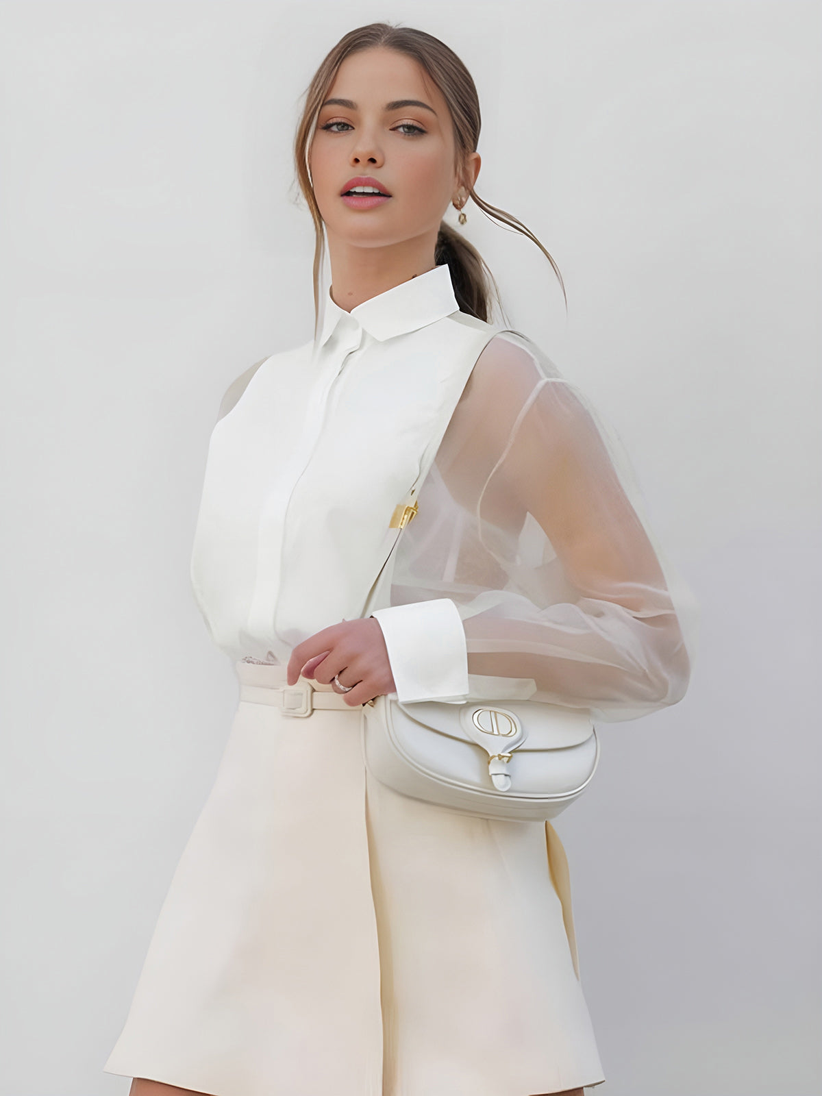 Elegante Damenbluse mit Transparenzärmeln – Stilvoll, Feminin & Zeitlos