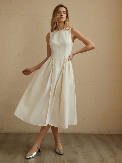 Viktoria | Elegantes Ärmelloses Sommerkleid mit Plissee-Design und Taschen