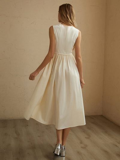 Viktoria | Elegantes Ärmelloses Sommerkleid mit Plissee-Design und Taschen