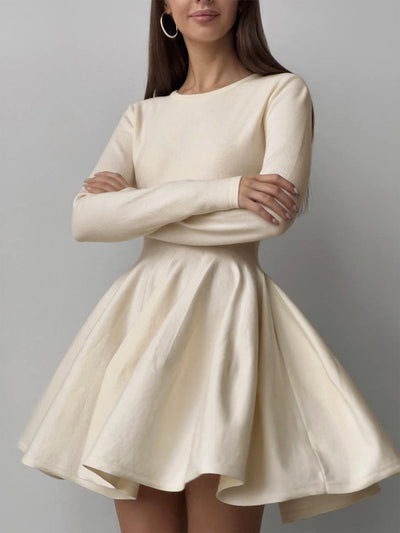 Alina | Elegantes Damen Skaterkleid in Crème mit Langarm