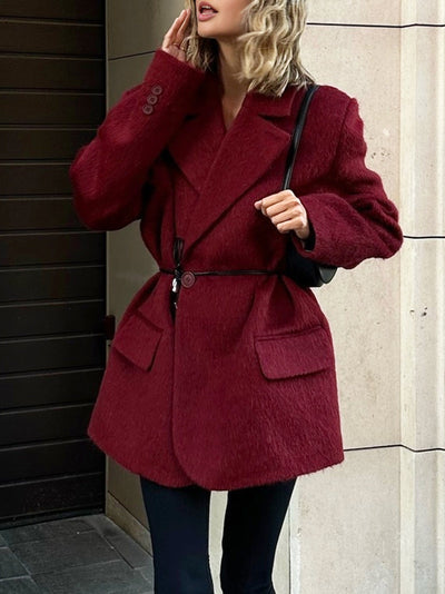 Ursula | Winter Übergrößen Mantel aus roter Wolle mit Gürtel in der Taille