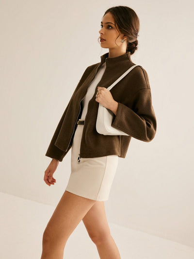 Lia | Kurze braune Jacke mit Stehkragen – Minimalistisch und elegant