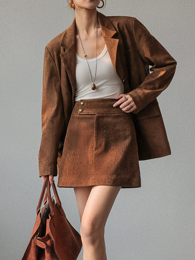 Romy | Trendiges oversized Blazer und Rock Set aus braunem Wildleder