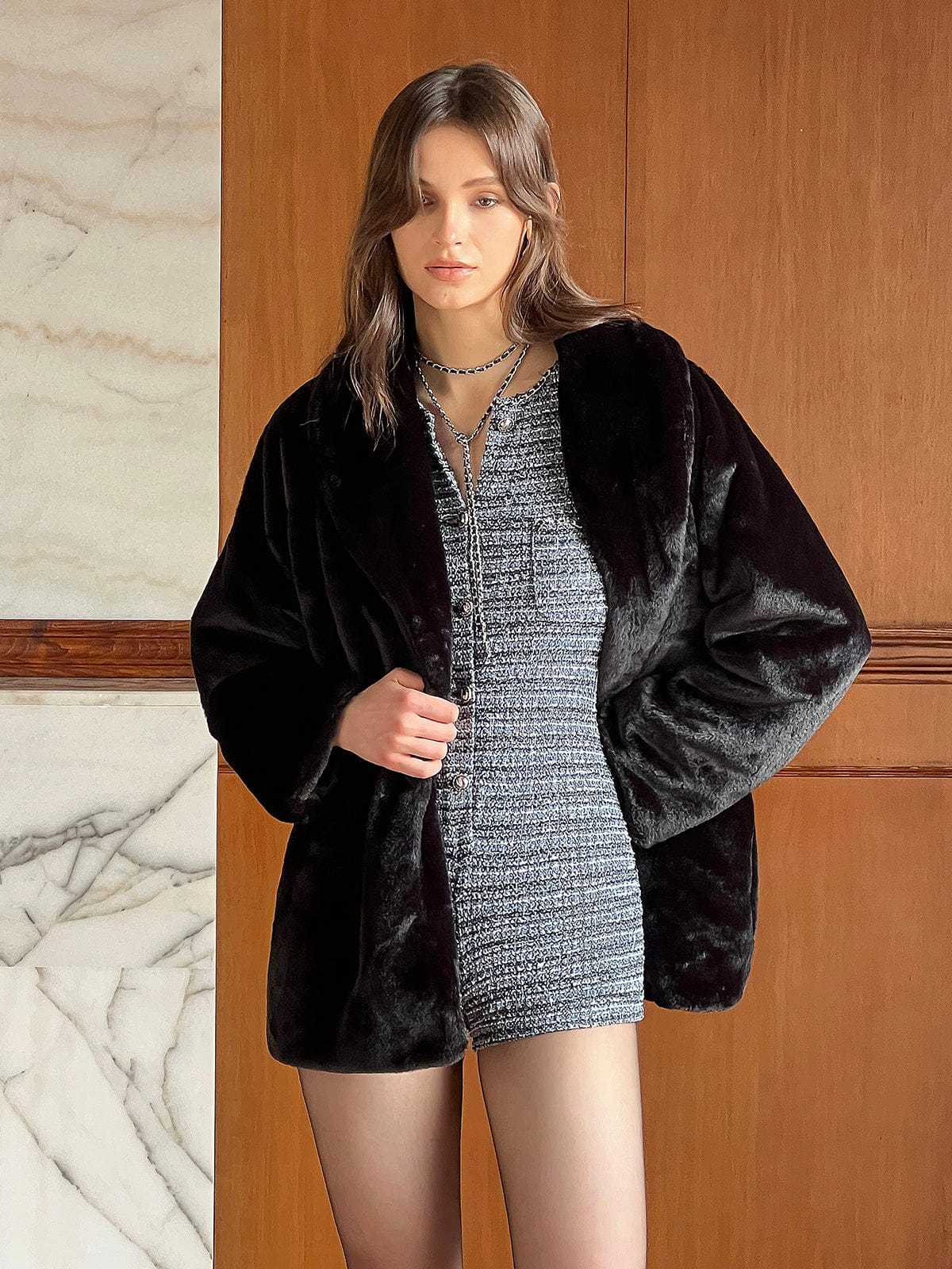 Luxuriöse Lange Kunstfelljacke – Eleganz für den Winter