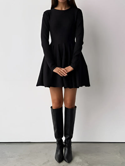 Alina | Elegantes Damen Skaterkleid in Crème mit Langarm
