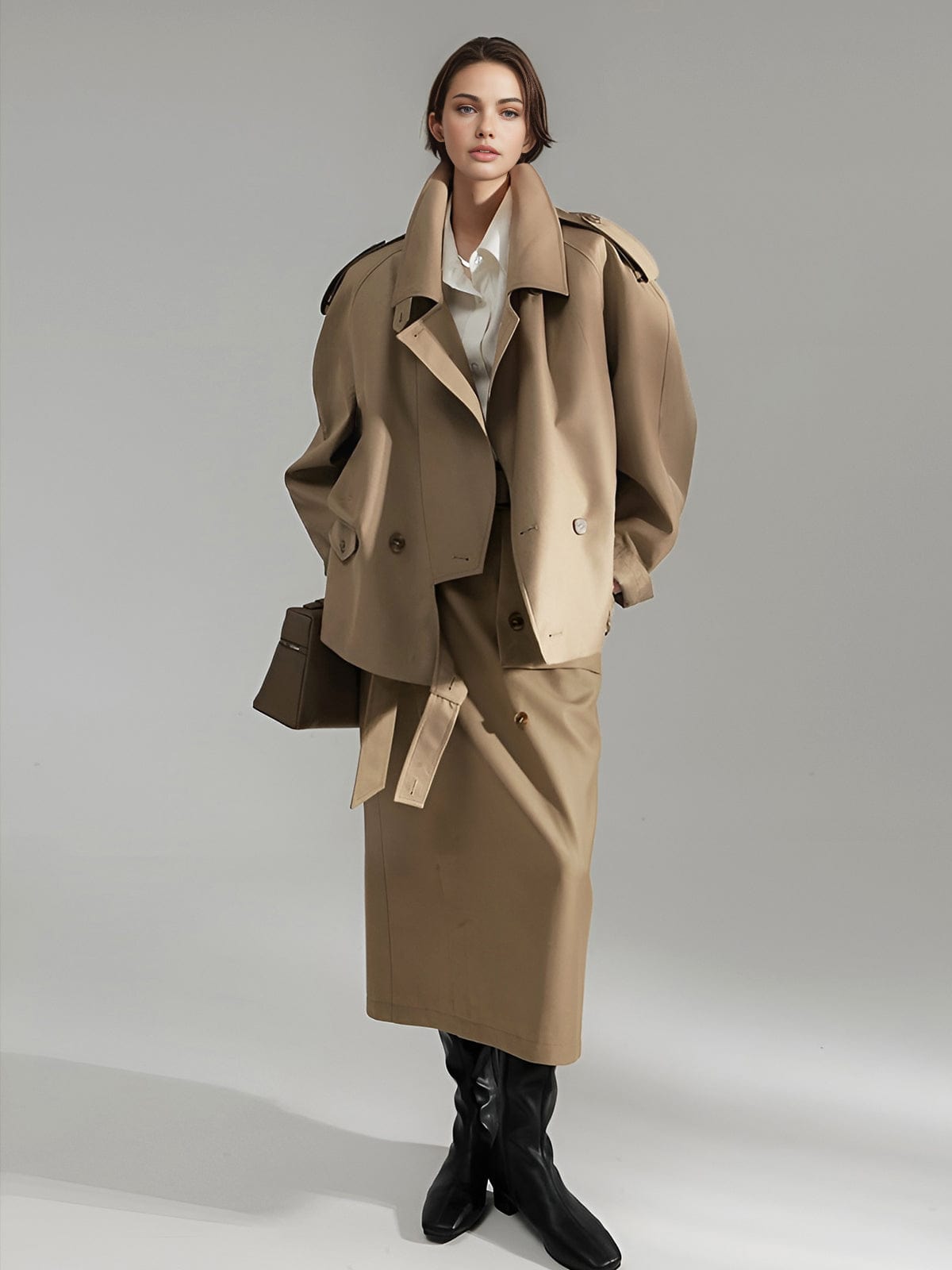 Elena | Oversized Trenchcoat – Zeitlose Eleganz trifft auf modernen Chic