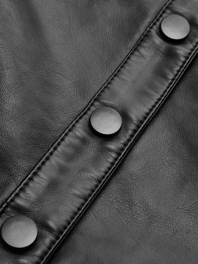 Amelia | Schwarze Kunstlederjacke mit Nieten