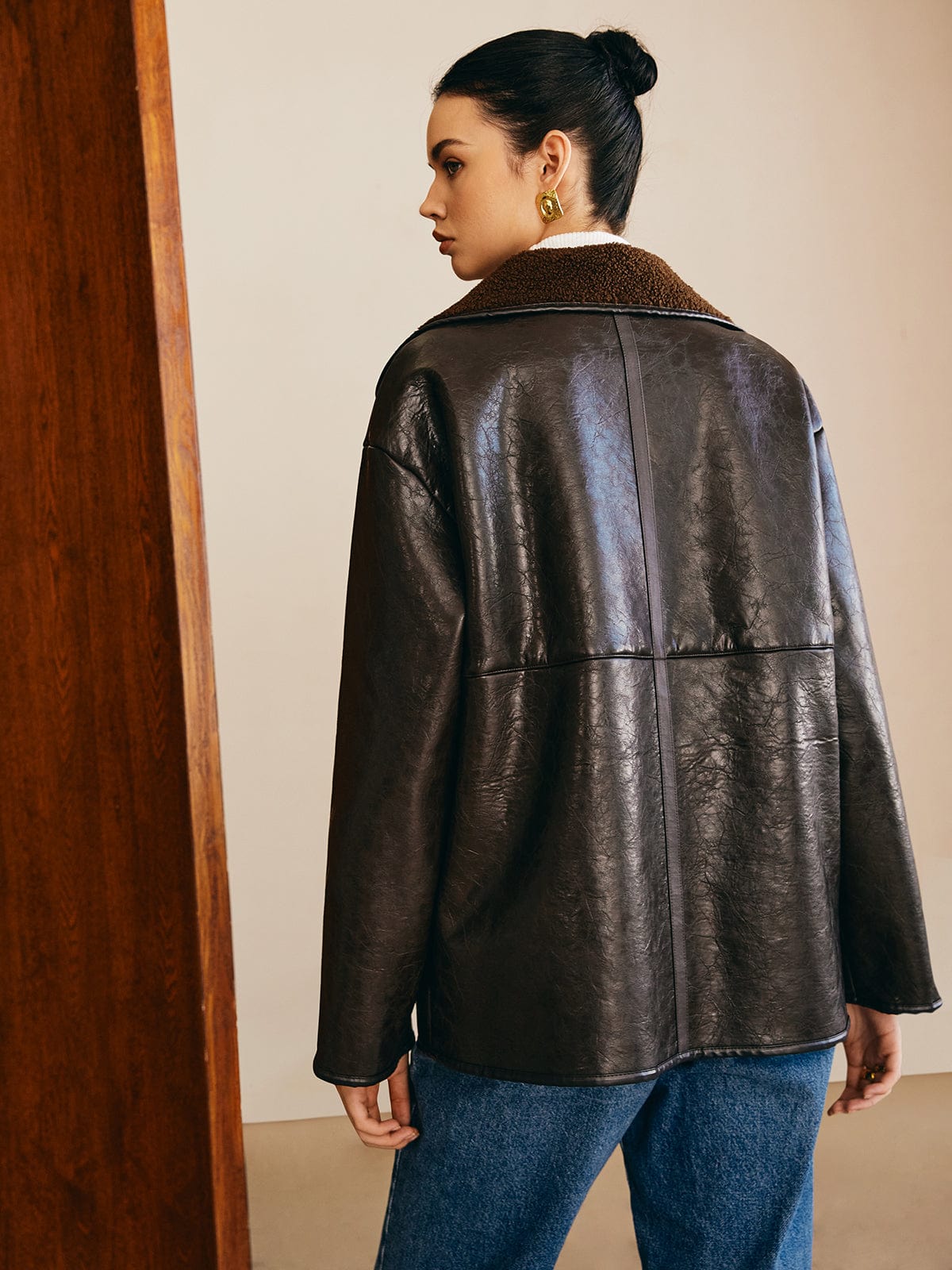 Sofia | Schwarze Lederjacke mit Teddy-Futter
