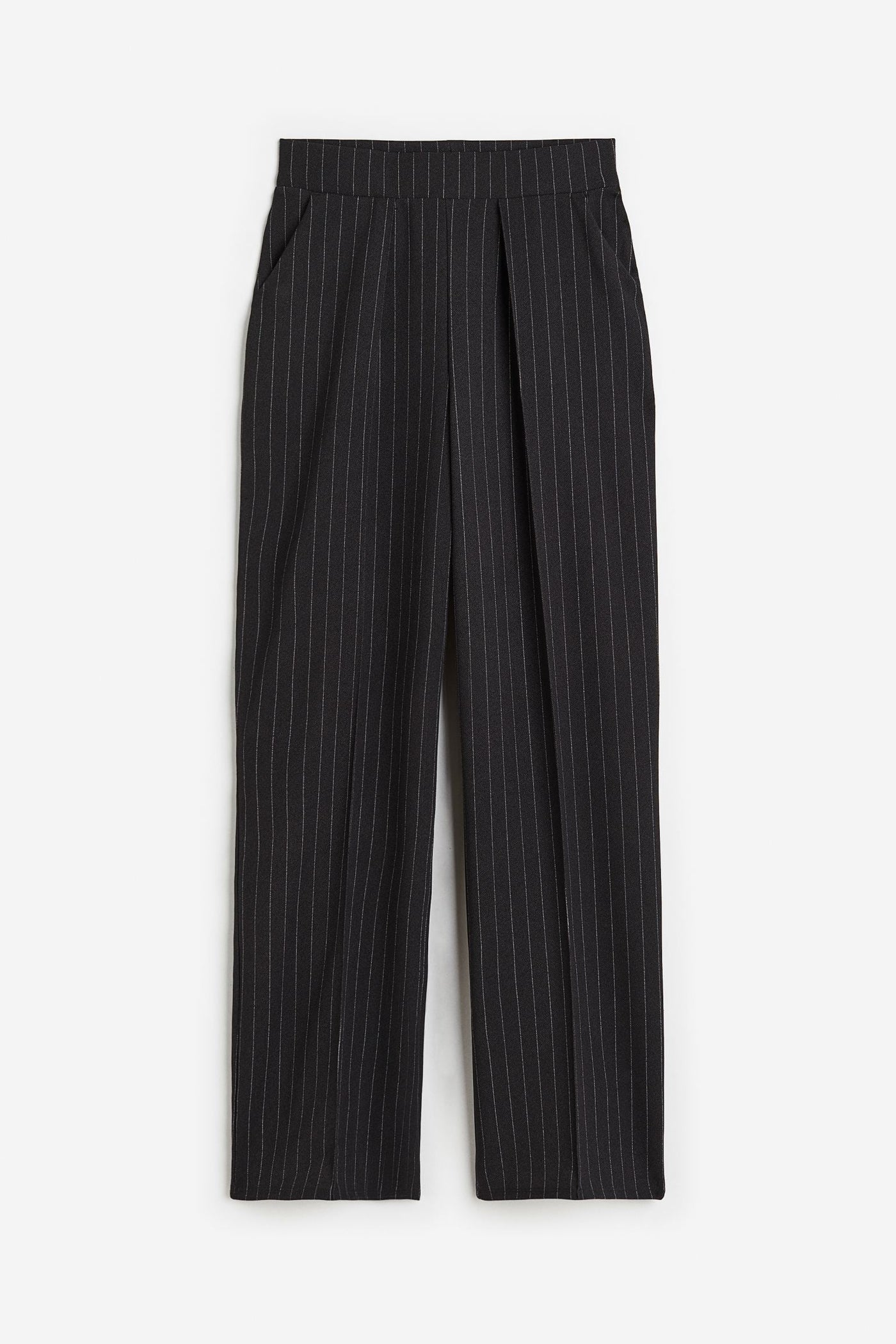 Luftige Damenhose mit weitem Schnitt und Bundfalten