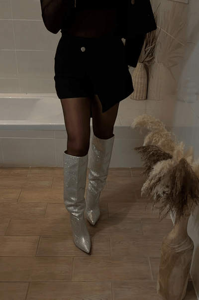 Chloé | Luxuriöse Overknee-Stiefel mit Strassdetails - Zendoo.de