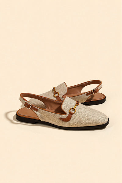 Beige und Braun Slingback-Loafer mit Kettenverzierung