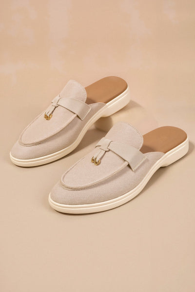 Elegante Beige Loafers mit Goldenen Akzenten – Stilvoll und Komfortabel