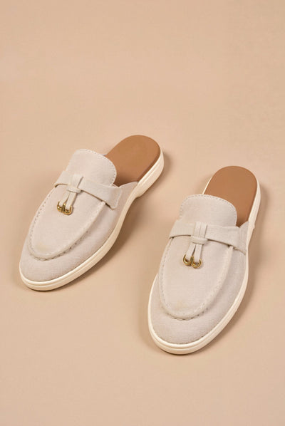 Elegante Beige Loafers mit Goldenen Akzenten – Stilvoll und Komfortabel