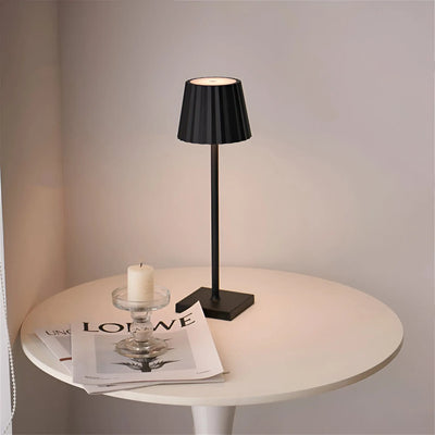 Zendoo | Dimmbare, wiederaufladbare, kabellose LED-Tischlampe Zendoo.de