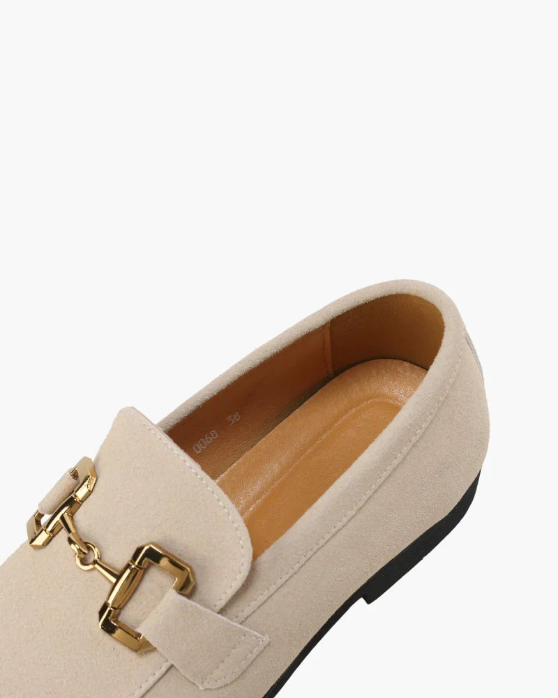 Elias | Lässig Herren-Loafer aus Wildleder mit edlem Metall-Detail
