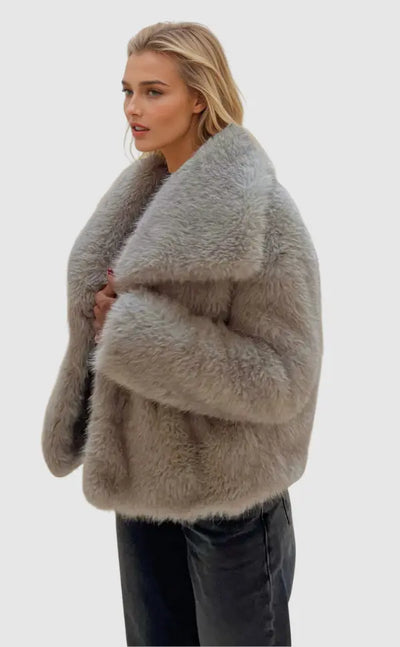 Macy | Luxuriöse Kunstfell-Jacke – Stilvoll, Kuschelig und Zeitlos Zendoo.de