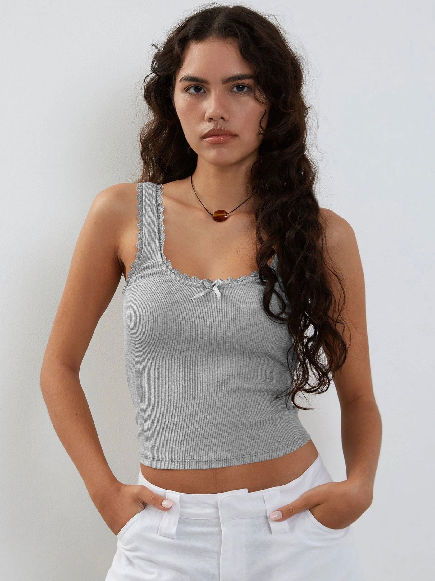 Nelli | Trendiges Rippen-Top für Damen