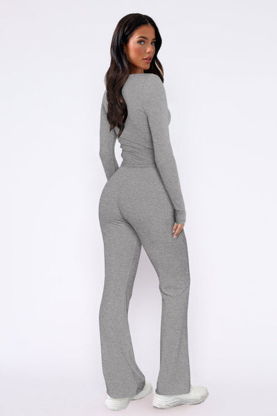 Laureen | Ausgestellter Jumpsuit mit langen Ärmeln