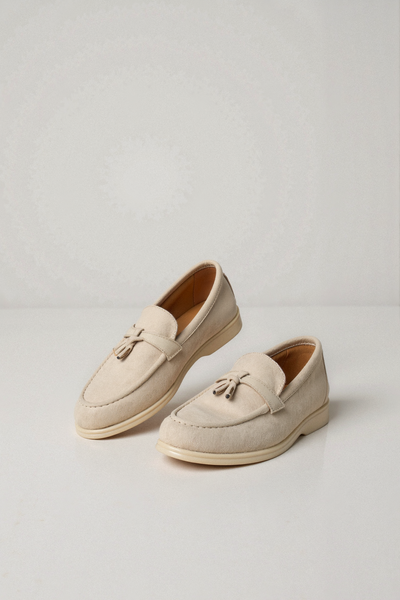 Beige Loafer mit Quasten – Eleganz und Komfort
