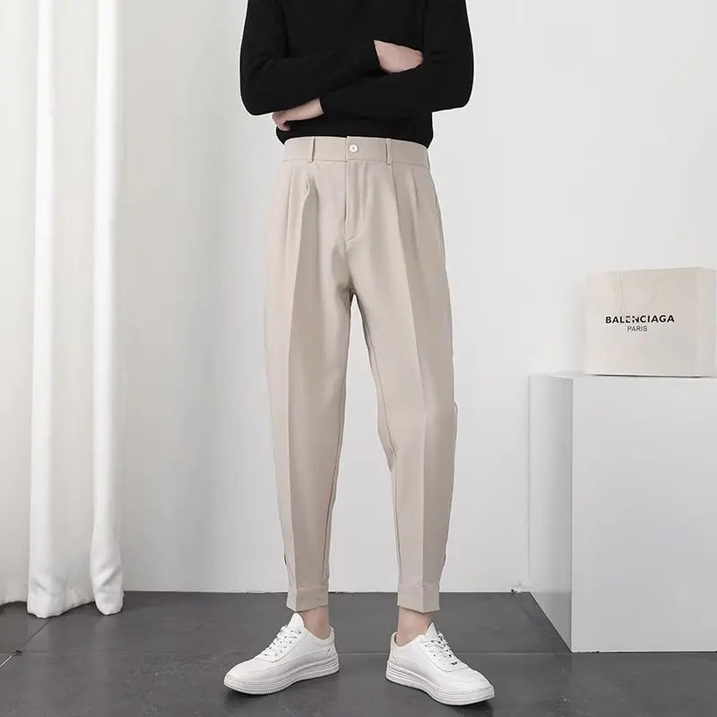 Aron | Moderne Bundfaltenhose für Herren
