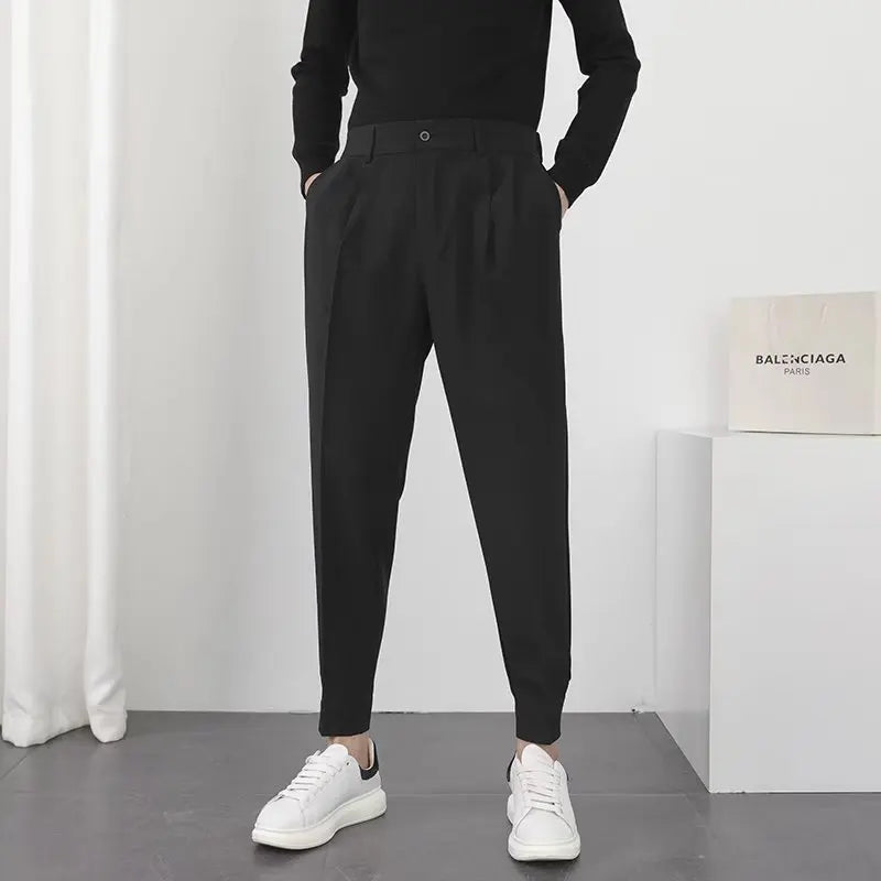 Aron | Moderne Bundfaltenhose für Herren