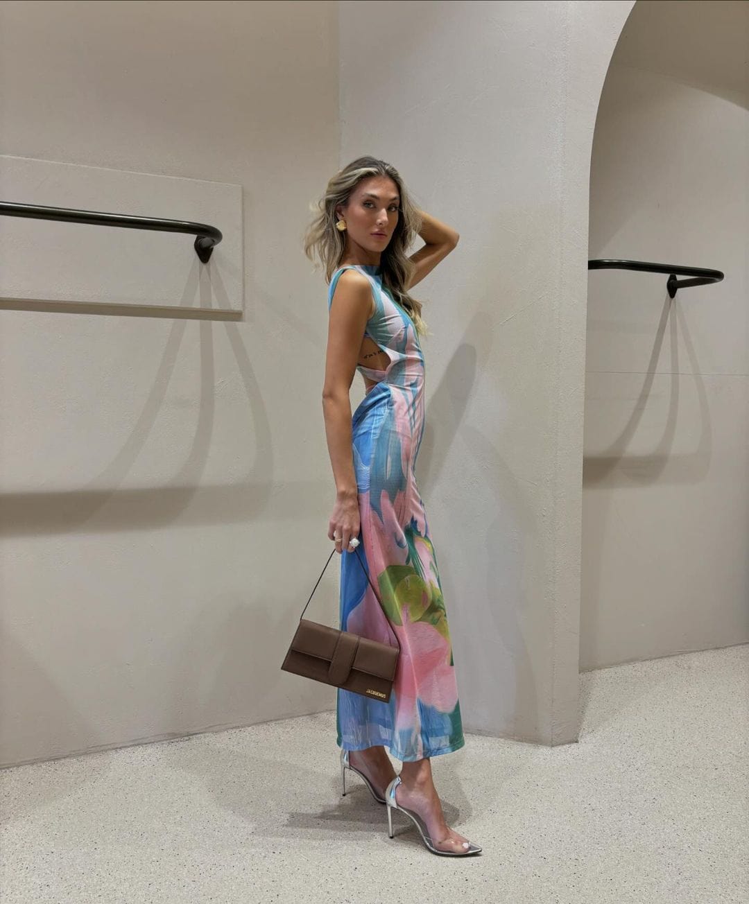 Hannelore | Sinnliches Maxikleid mit verführerischem Rückenausschnitt