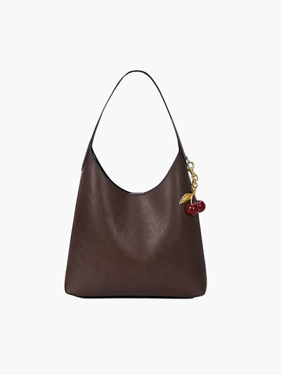 Amelia | Stilvolle Damen-Tasche in Schwarz mit Kirschanhänger – Zeitlos und einzigartig