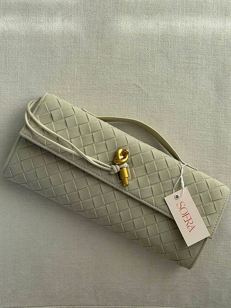 Finja | Geflochtene Clutch aus Kunstleder