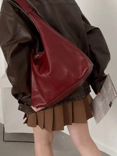Caroly | Minimalistische Schultertasche aus Kunstleder