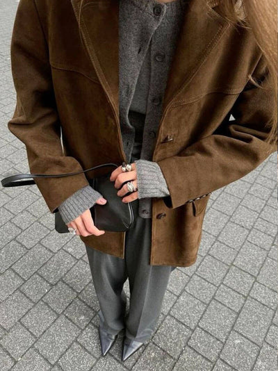 Miranda | Klassischer Blazer aus Wildlederimitat in Braun