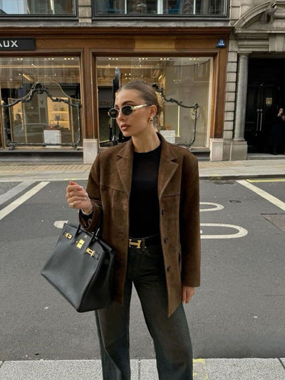 Merle | Klassischer Blazer aus Wildlederimitat in Braun