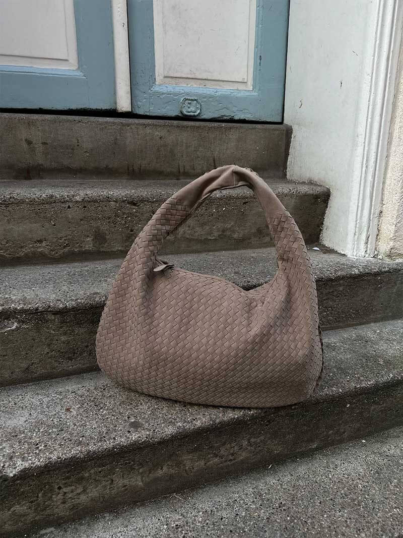Yvon | Geflochtene Hobo-Tasche aus Wildleder XL